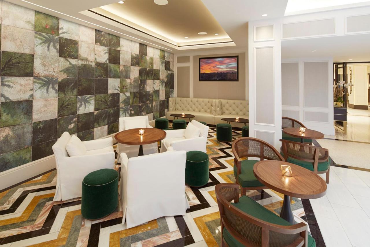 The London West Hollywood At Beverly Hills Εξωτερικό φωτογραφία The lobby of the hotel