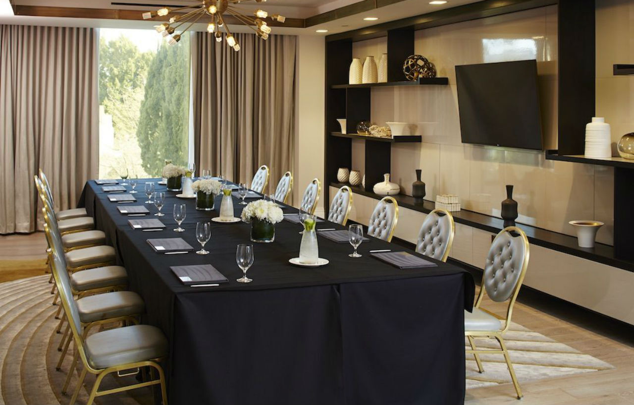 The London West Hollywood At Beverly Hills Εξωτερικό φωτογραφία Boardroom at the JW Marriott Scottsdale Camelback